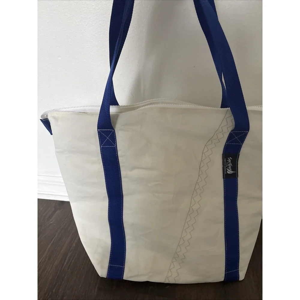 Sea Fever Gear Recycled Sailcloth Tote Bag Cape Cod Nautical Sailing Beach MINT